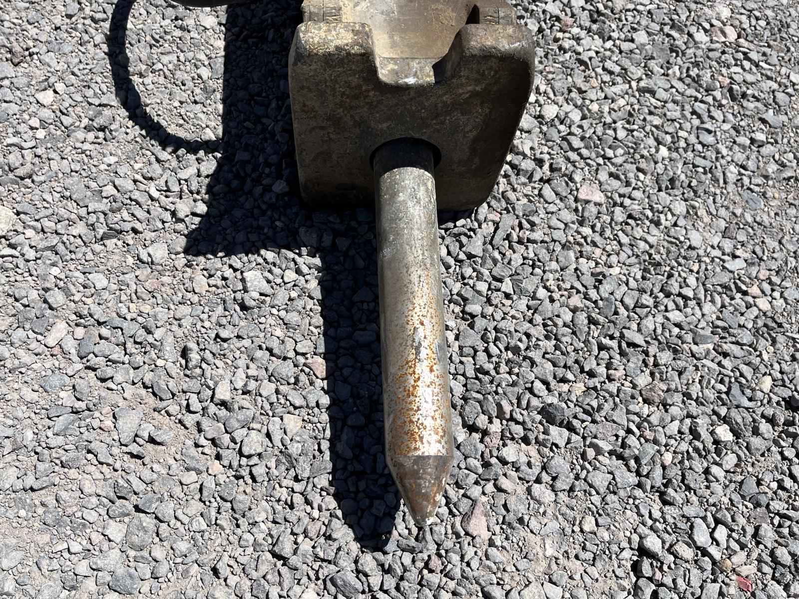 ./imagenes/INVOICE/2019/18070/MARTILLO HIDRAULICO (4).JPG